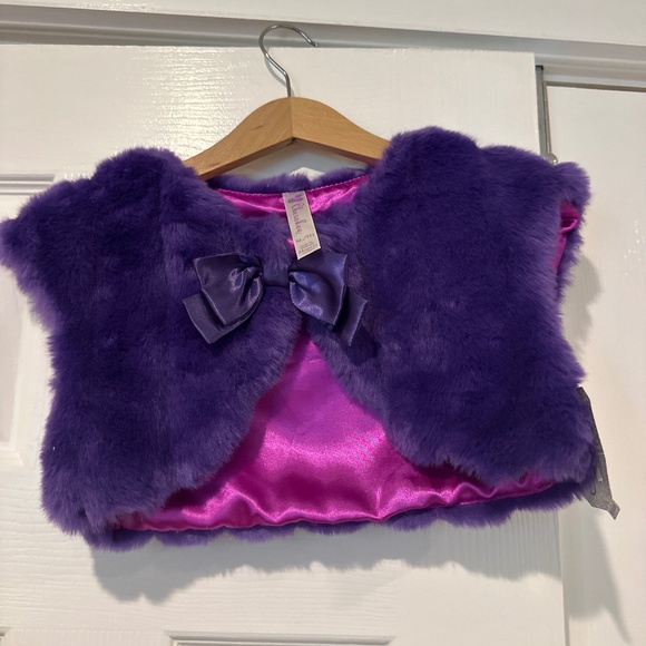 Faux Fur Purple stole - Picture 1 of 2